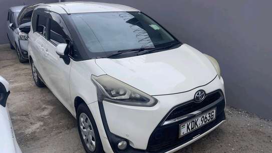 TOYOTA SIENTA HYBRID 2016MODEL image 3