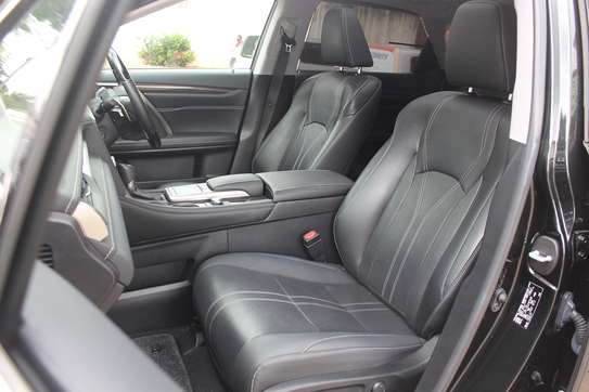 Lexus RX300 4WD Version L Leather Sunroof 2020 50,000 Kms image 7