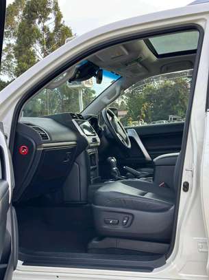 Make Toyota Land cruiser Prado TX White 2019 model. image 5
