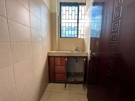 Godown for rent in mlolongo image 3
