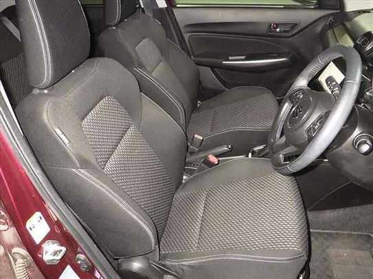 2019 SUZUKI SWIFT XR LIMITED image 5
