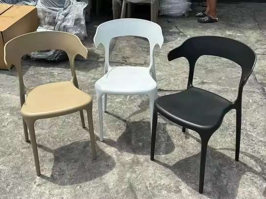 Office Chair: White Plastic Dining chair image 4