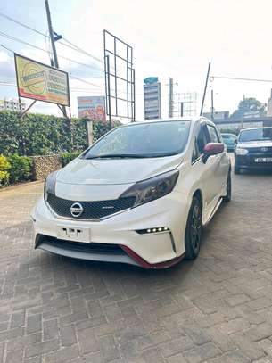 Make Nissan Note 2017 model white colour image 2