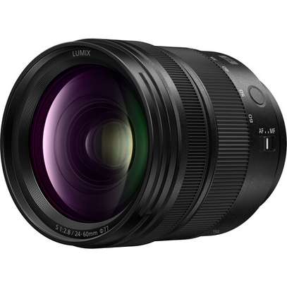 Panasonic LUMIX S 24-60mm f/2.8 Lens (L-Mount) image 2