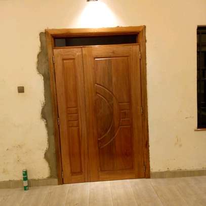 SOLID WOOD DOORS image 3