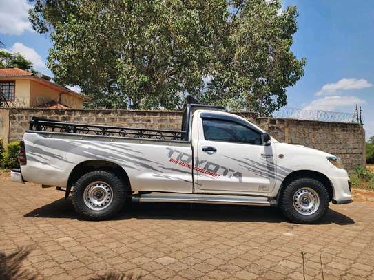 TOYOTA HILUX SINGLE CAB MANUAL.. image 5