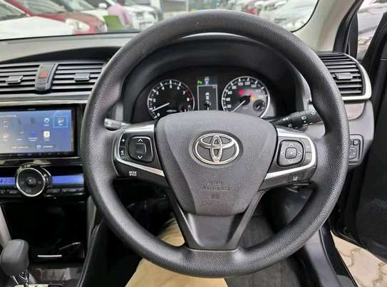 Toyota Allion image 8