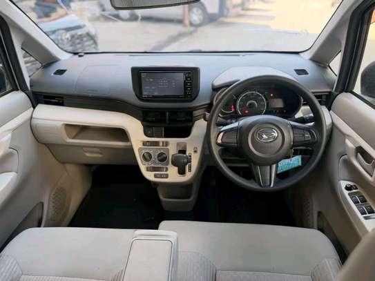 Daihatsu Move silver image 4