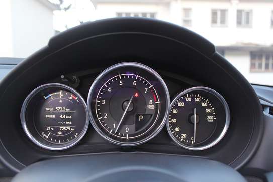 Mazda Roadster Skyactiv Convertible 2018 70,000 Kms image 10