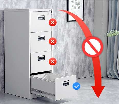 Office cabinet: 3-drawer steel office filing cabinet image 3