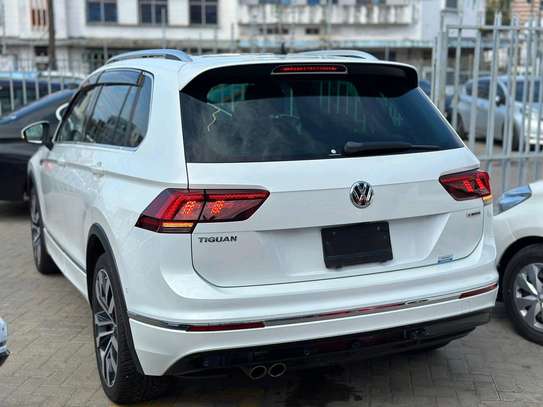 Volkswagen Tiguan R-line 2000cc 2018 image 2