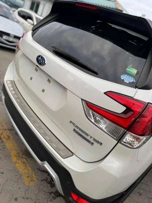 Subaru Forester E-Boxer 2019 Sunroof AWD image 12