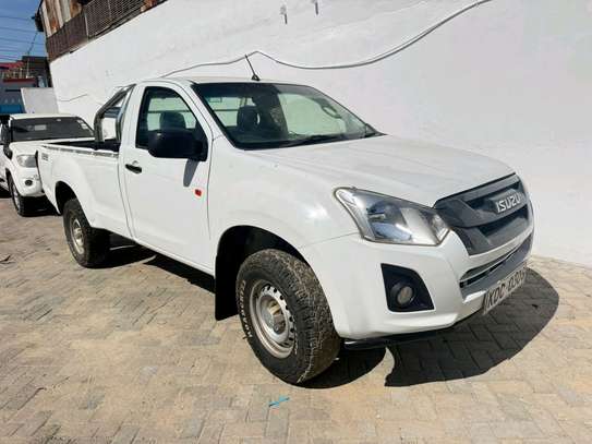 isuzu dmax single cab used image 3