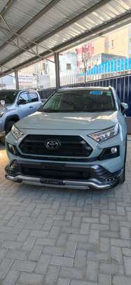 Toyota Rav4 Adventure 2019 4WD image 8