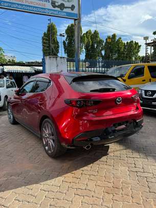 Mazda 3 image 6