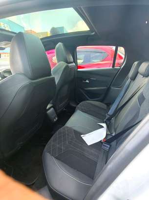 peugeot 208 sunroof 2021 model image 4