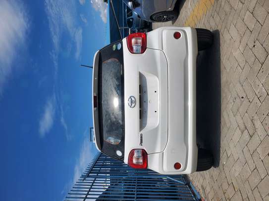 Toyota passo newshape image 8