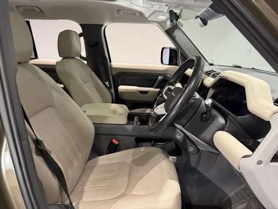 2021 LAND ROVER DEFENDER 110S D300 image 3