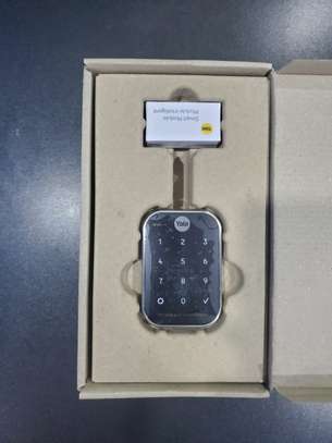 Yale Assure Lock 2 with Wi-Fi image 2