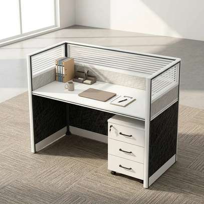 Office Workstation; Modern One Way Office Workstation image 3