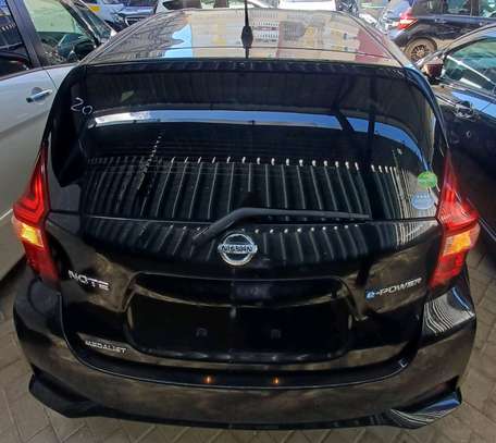 Nissan note medalist image 7