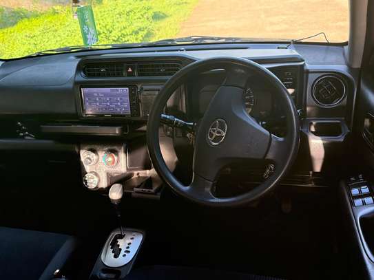 Toyota probox image 7