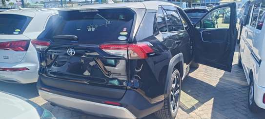 Toyota Rav4 2020 Black Sport image 14
