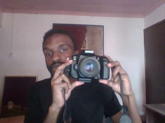 Canon EOS 90D with 50mm Prime Lens image 2