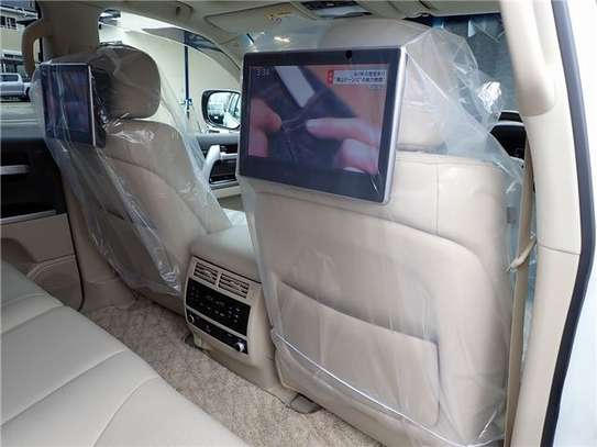 2021 TOYOTA LAND CRUISER ZX image 5