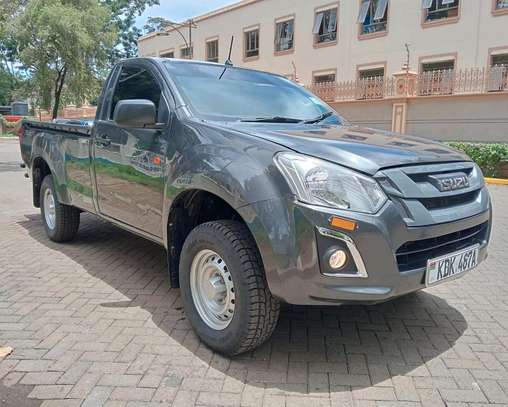 Isuzu Dmax image 2