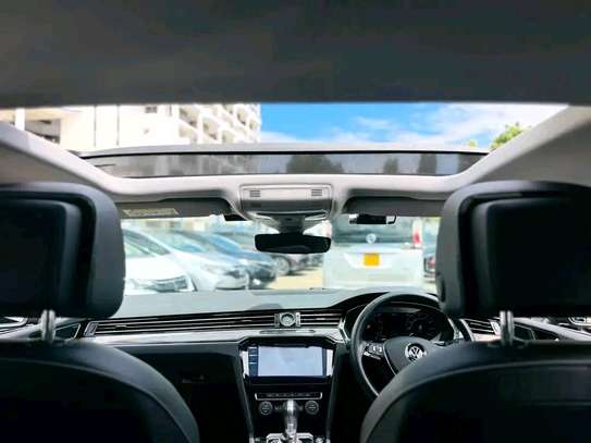 VOLKSWAGEN ARTEON 2019MODEL SUNROOF image 10