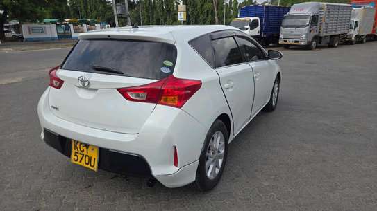 TOYOTA AURIS 2013MODEL image 4
