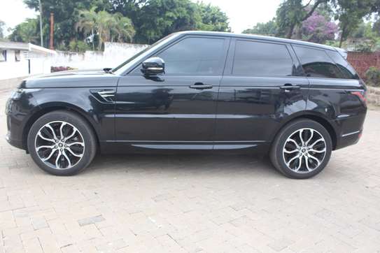 Range Rover Sport HSE Leather Sunroof 2019 53,000 Kms image 6
