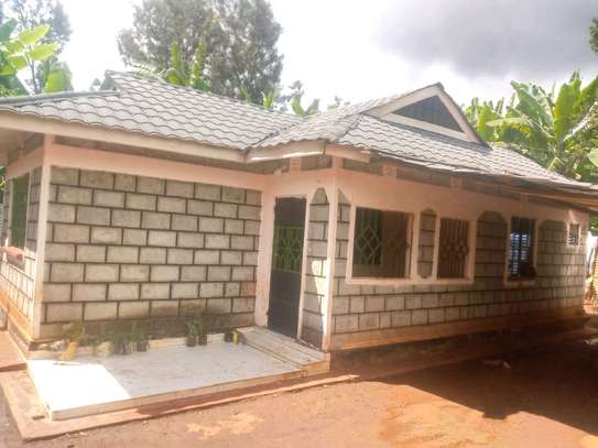 2 bedroom house image 6