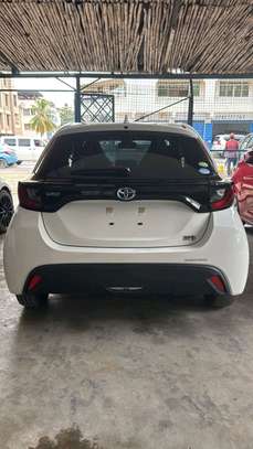 Toyota Yaris Hybrid 2020 model image 5