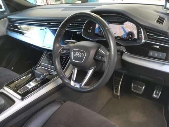 2019 AUDI Q8 image 3