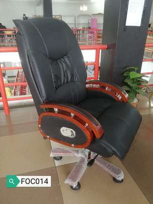 Executive office chairs image 3