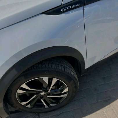 PEUGEOT 2008MODEL 2020MODEL SUNROOF image 3