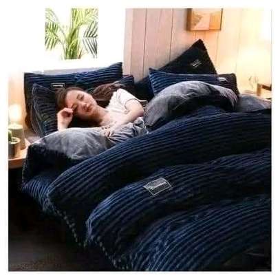 PREMIUM VELVET DUVET SET image 3