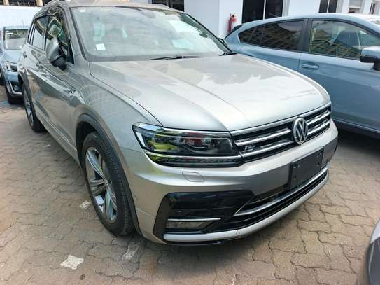 Volkswagen Tiguan 2.0TDI image 13