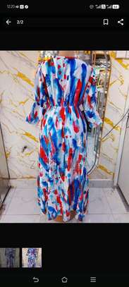 Elegant Abstract print Maxi Dress. image 3