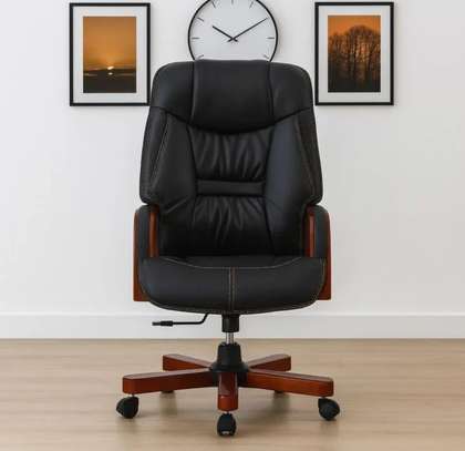 Director’s Executive Office Seat image 5