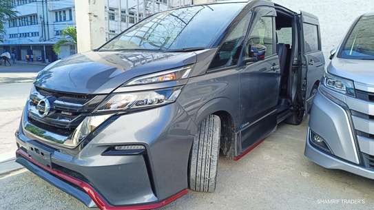Nissan Serena highway Star hybrid ✨✨✨✨ Nismo 2018 image 2