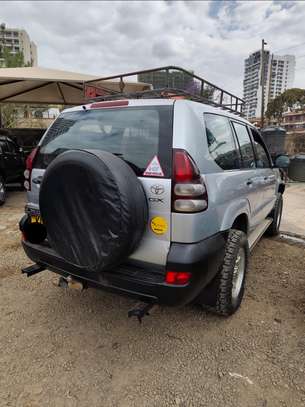 2003 LANDCRUISER PRADO MANUA 2700CC PETROL image 8
