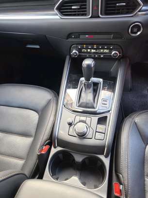 MAZDA CX5 PETROL 2500CC 2019MODEL image 7