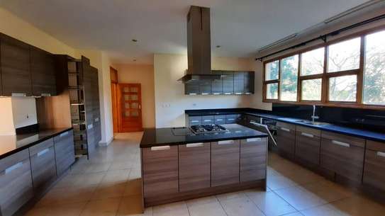 5 Bed Villa with En Suite in Karen image 16