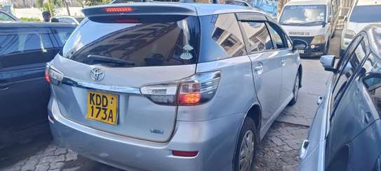 Toyota Wish Silver 2015 Reliable Family Car image 9