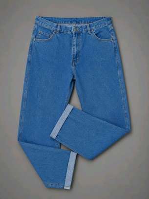 Women's mom jeans image 3