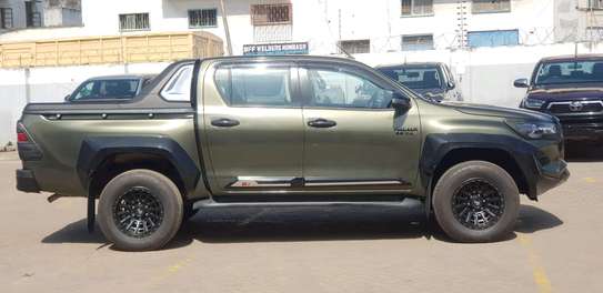 Toyota Hilux GR 2019 Auto Diesel image 8