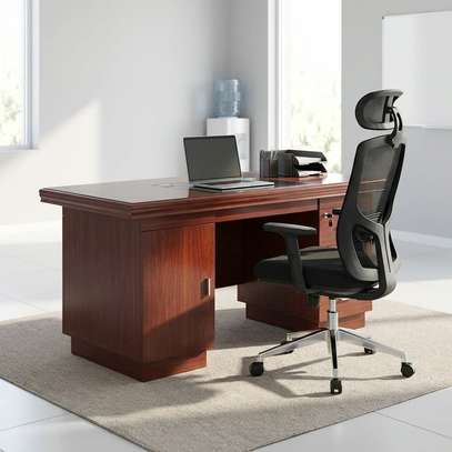 Office Desk : Brown Mahogany 1.2M Executive Office Desk image 4